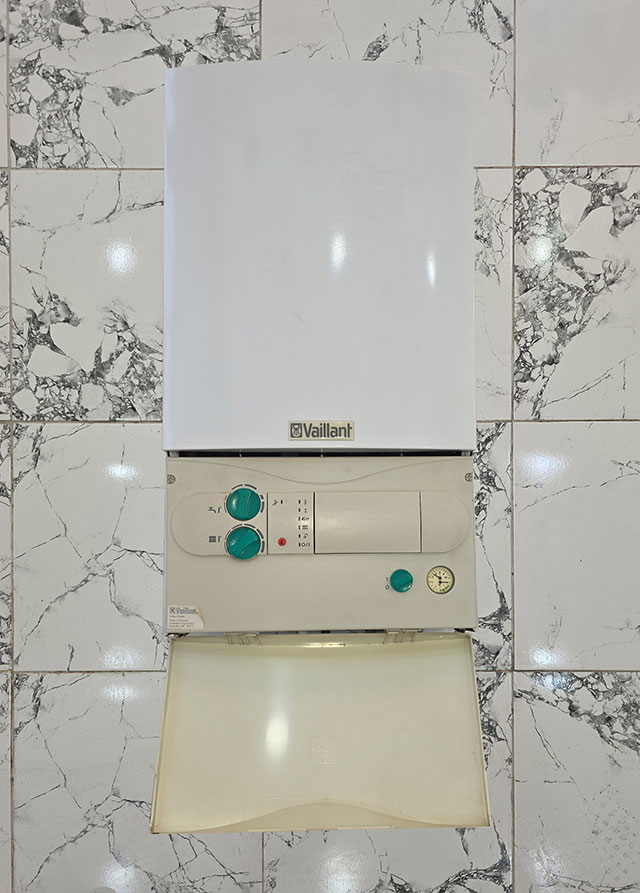 Vaillant Hermetik Kombi – Revizyonlu & 1 Yıl Garantili Vaillant ikinci el kombi fiyatları esenler